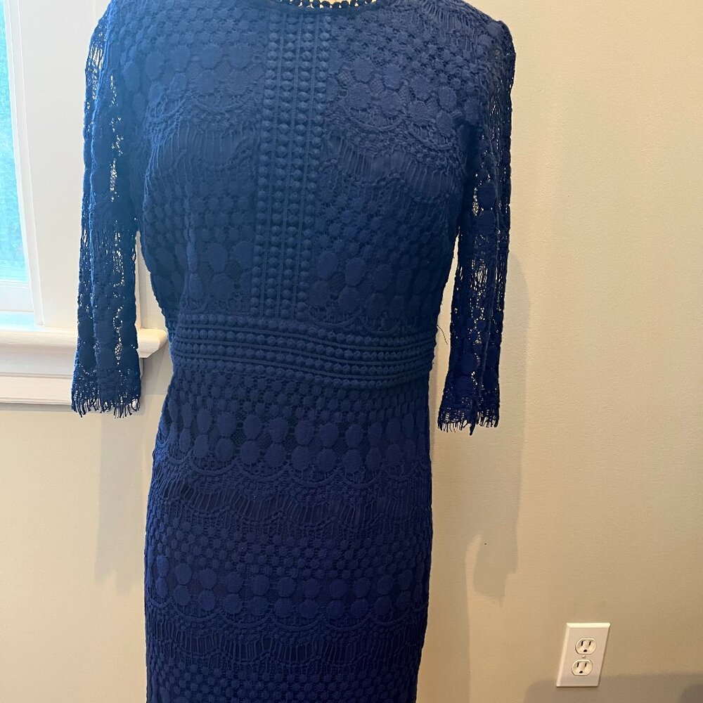 Darling 3/4 Length Crochet/Lace Dress, Size Medium